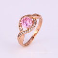 Xuping Elegant Special Design Pink Cubic Zircon Engagement Ring